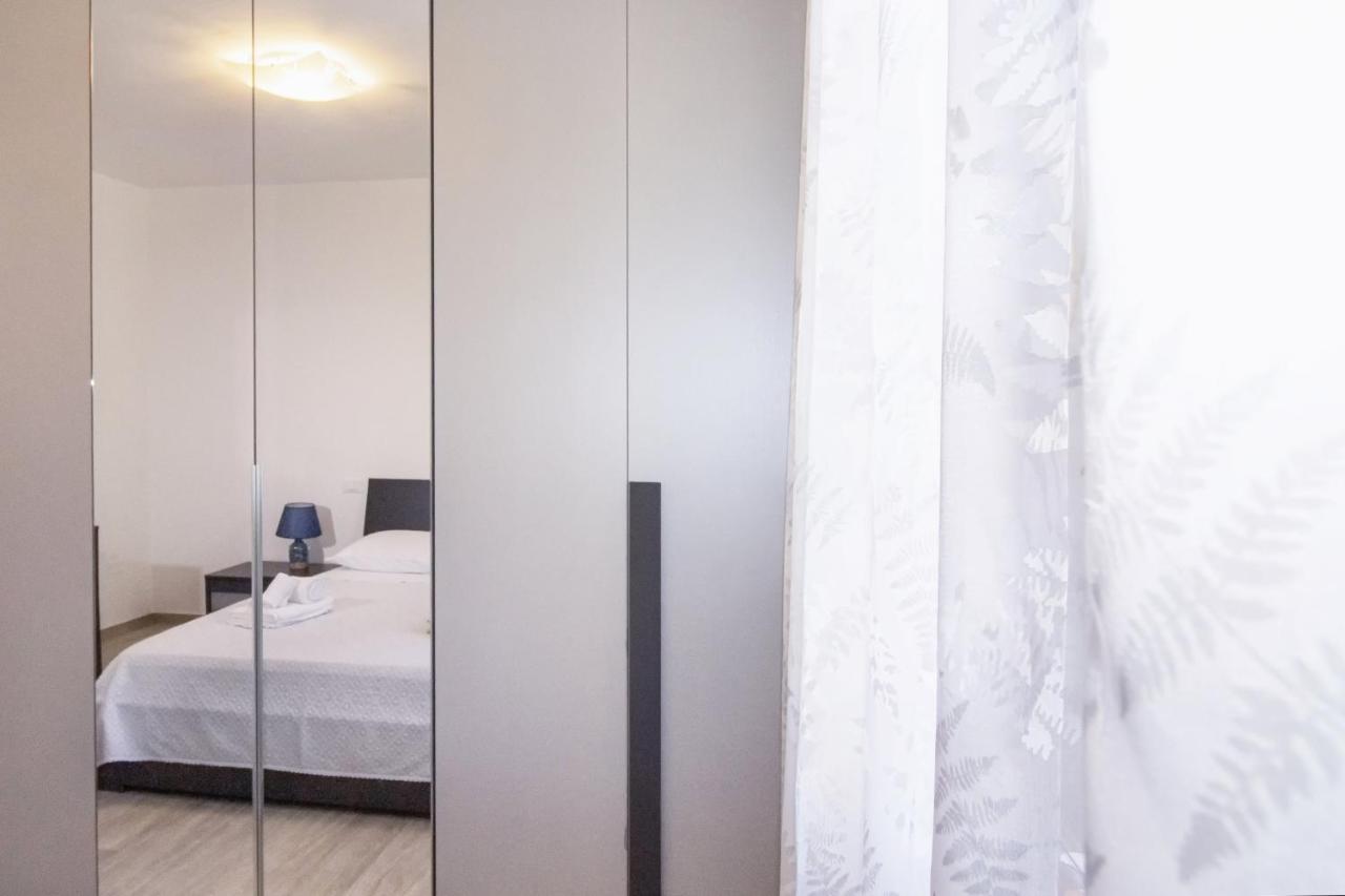 Dd House Family Holiday Apartment チェチナ エクステリア 写真